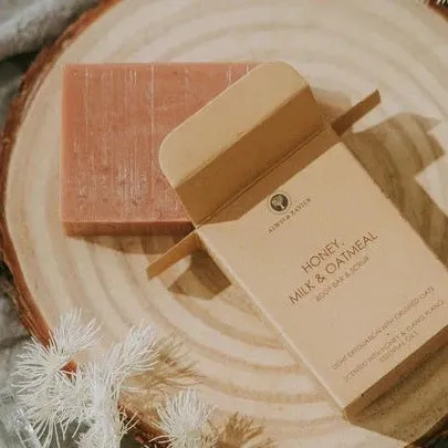 ALWIS & XAVIER Body Bar & Scrub: Honey, Milk & Oatmeal