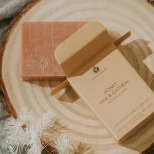ALWIS & XAVIER Body Bar & Scrub: Honey, Milk & Oatmeal