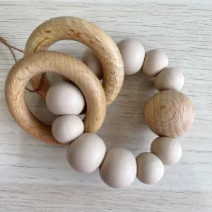 Luna Rattle/Teether - Oatmeal
